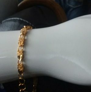 Goldtone bracelet